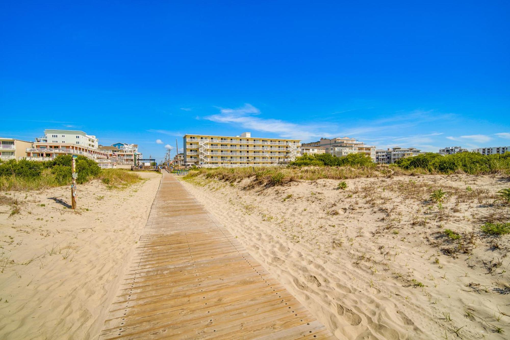 Sun-Soaked Wildwood Getaway, 6 Mi To Cape May! Wildwood Crest Dış mekan fotoğraf